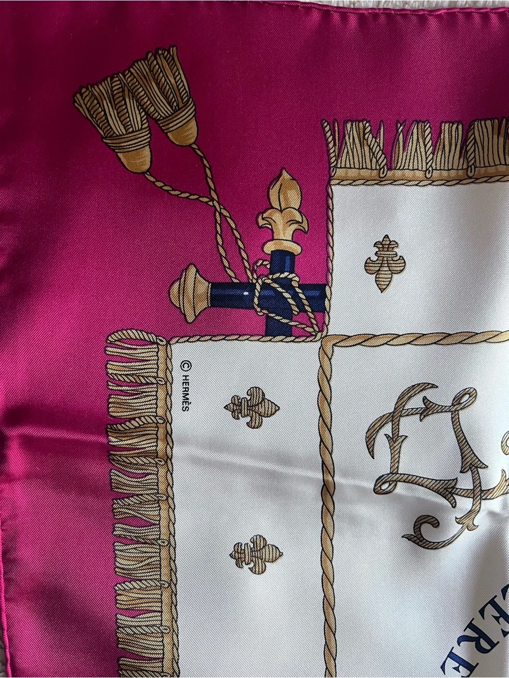 Hermès Carré 90 silk scarf 